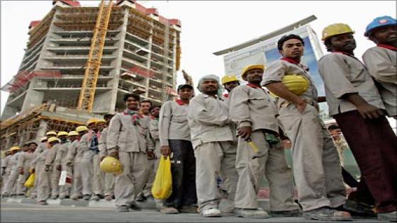 عامل نيبالي في قطر : فقدت منزلي وعائلتي بلا مسكن