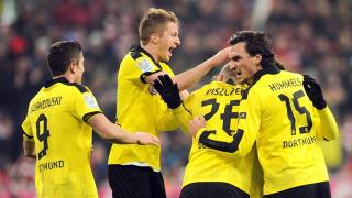 بوروسيا دورتموند يضمن مركزا أوروبيا في الجولة الأخيرة من البوندسليغا