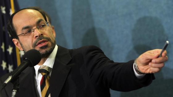 منح جائزة كير السنوية لزوجين انتقدا ترامب لمواقفه العدائية للمسلمين