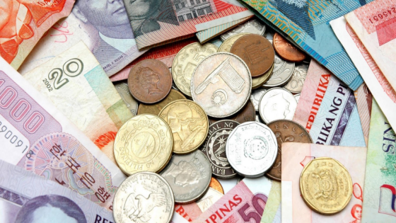 أسعار العملات الأجنبية والعربية أمام الجنية