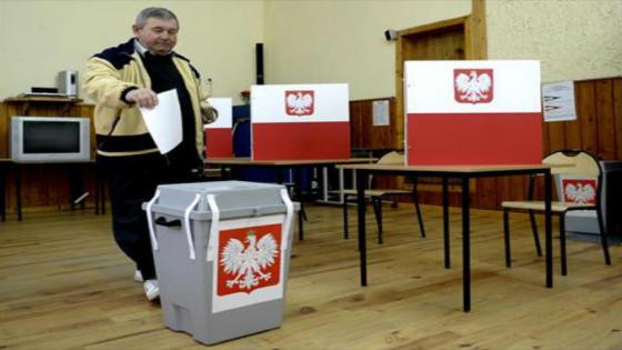 النتائج الأولية للإنتخابات الرئاسية البولندية تشير إلى جولة ثانية