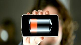 تعرف على 5 خدعه ذكية لاطالة عمر بطارية الهاتف