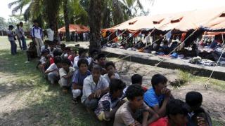 مطالبات أمريكية وحقوقية لدول العالم للمساعدة في عمليات إنقاذ مسلمي الروهينجا