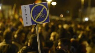 تواصل التصريحات المعادية للإسلام في فرنسا