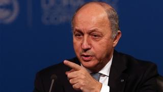 فابيوس في الشرق الأوسط لإعادة المفاوضات بين الفلسطينين و الصهاينة