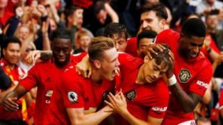 غياب عدد من لاعبي فريق مانشستر يونايتد خلال مباراته أمام إف سي أستانا