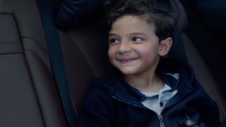 بعد أن خطف قلوب الجماهير، هل تعرف من هو الطفل يحيي ابن دينا الشربيني في مسلسل "لعبة النسيان"