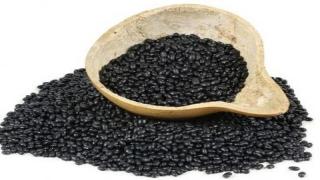 فوائد حبة البركة و إستعمالاتها الفعالة ضد الأمراض