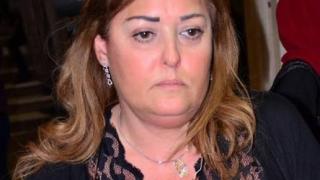 نهال عنبر تودع شقيقتها وتنعيها بكلمات مبكية