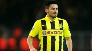 غوندوغان يقترب من نادي برشلونة حسب توماس هيلمر