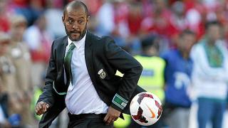 سانتو يحاول تجاوز عقبة ألمريا للتأهل لدوري الأبطال الموسم المقبل