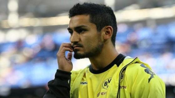 بايرن ميونخ مهتم بالتعاقد مع غوندوغان لاعب وسط دورتموند