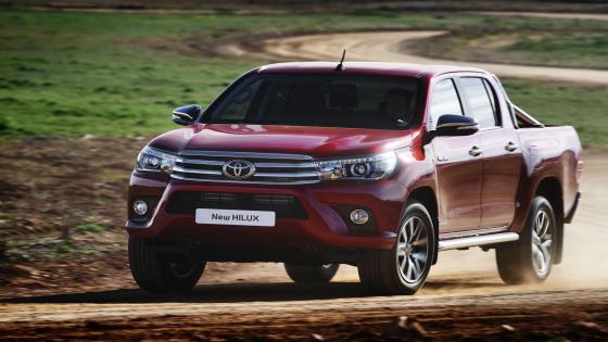 تويوتا هايلوكس 2017 Toyota Hilux الصور والمواصفات والاسعار في السعودية